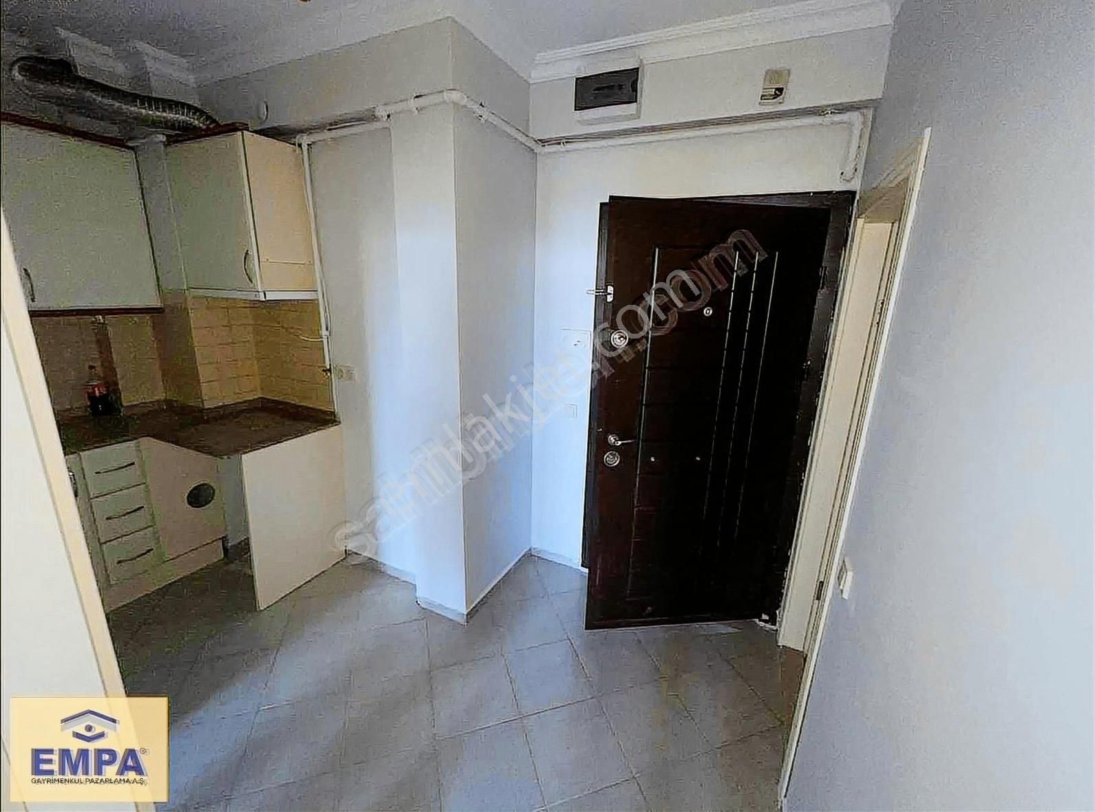 Empa'dan Bahçelievler Seylap Cad. 1+1 55m² Satılık Bakımlı Apart - Görsel 12