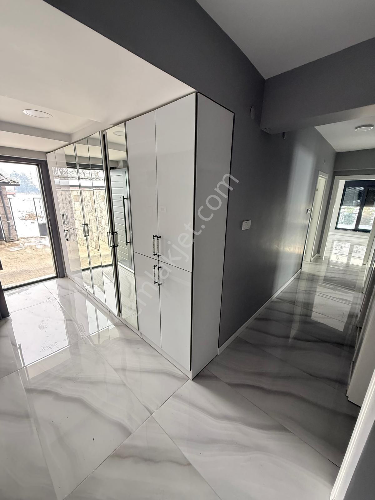 Kazukoğlu Mh.müstakil Bahçeli Kiralık Lüks 4+1 Villa - Görsel 6