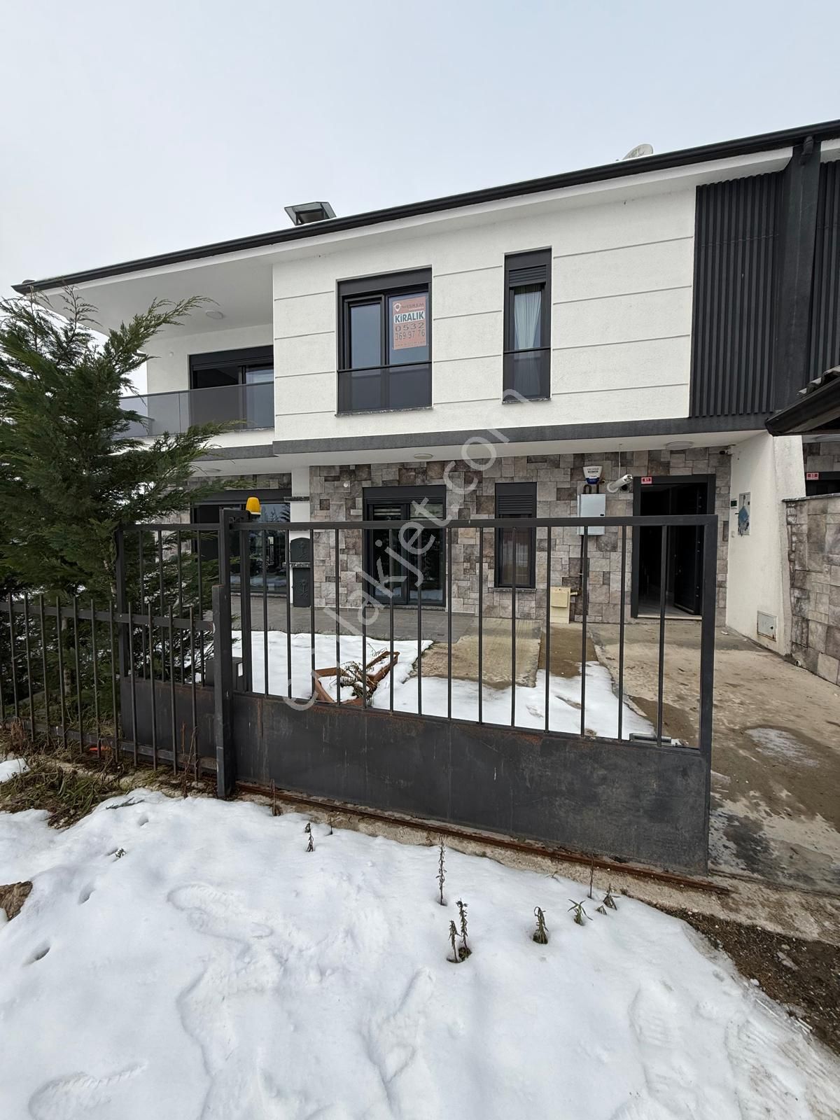 Kazukoğlu Mh.müstakil Bahçeli Kiralık Lüks 4+1 Villa - Görsel 2