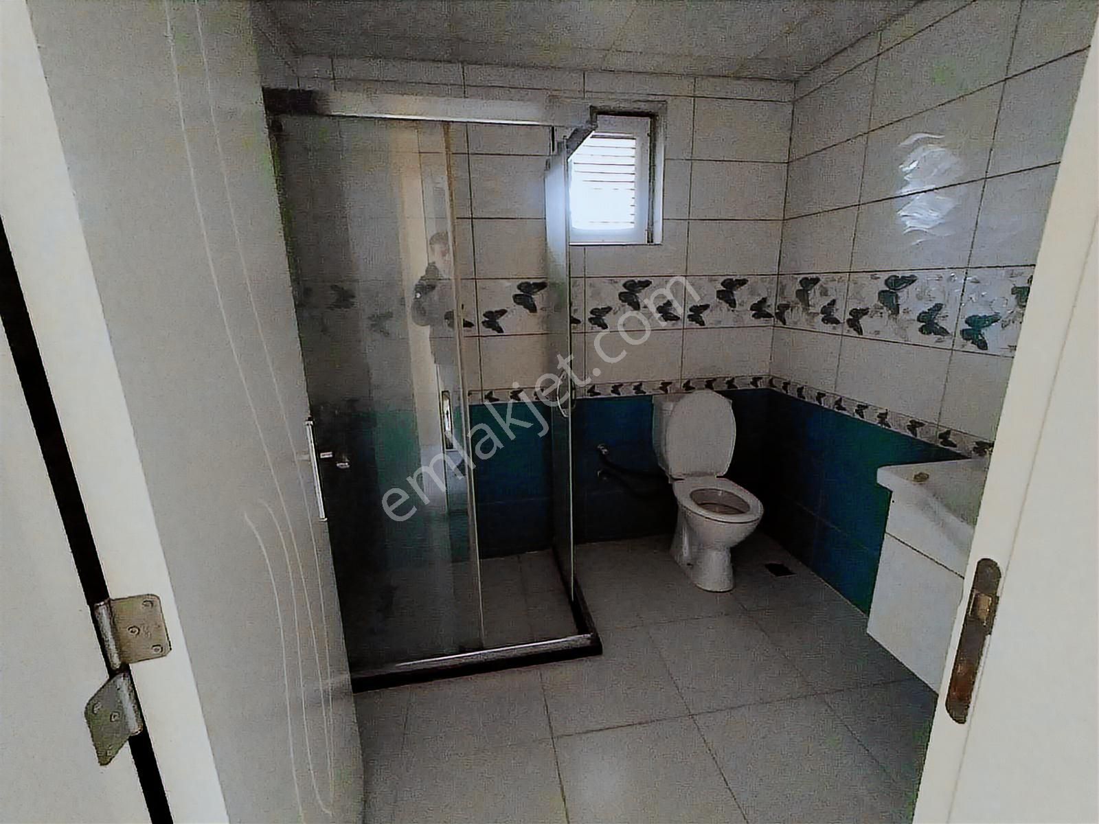 Zümrüt Mahallesinde 100m 2+1 Kiralık Daire - Görsel 8