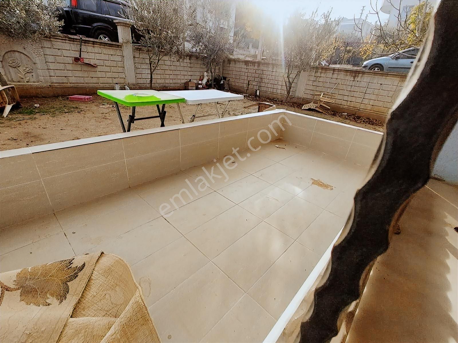 Zümrüt Mahallesinde 100m 2+1 Kiralık Daire - Görsel 12