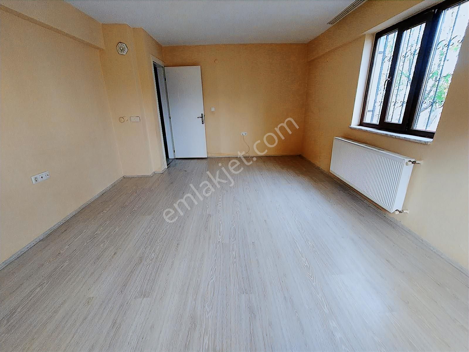 Zümrüt Mahallesinde 100m 2+1 Kiralık Daire - Görsel 9