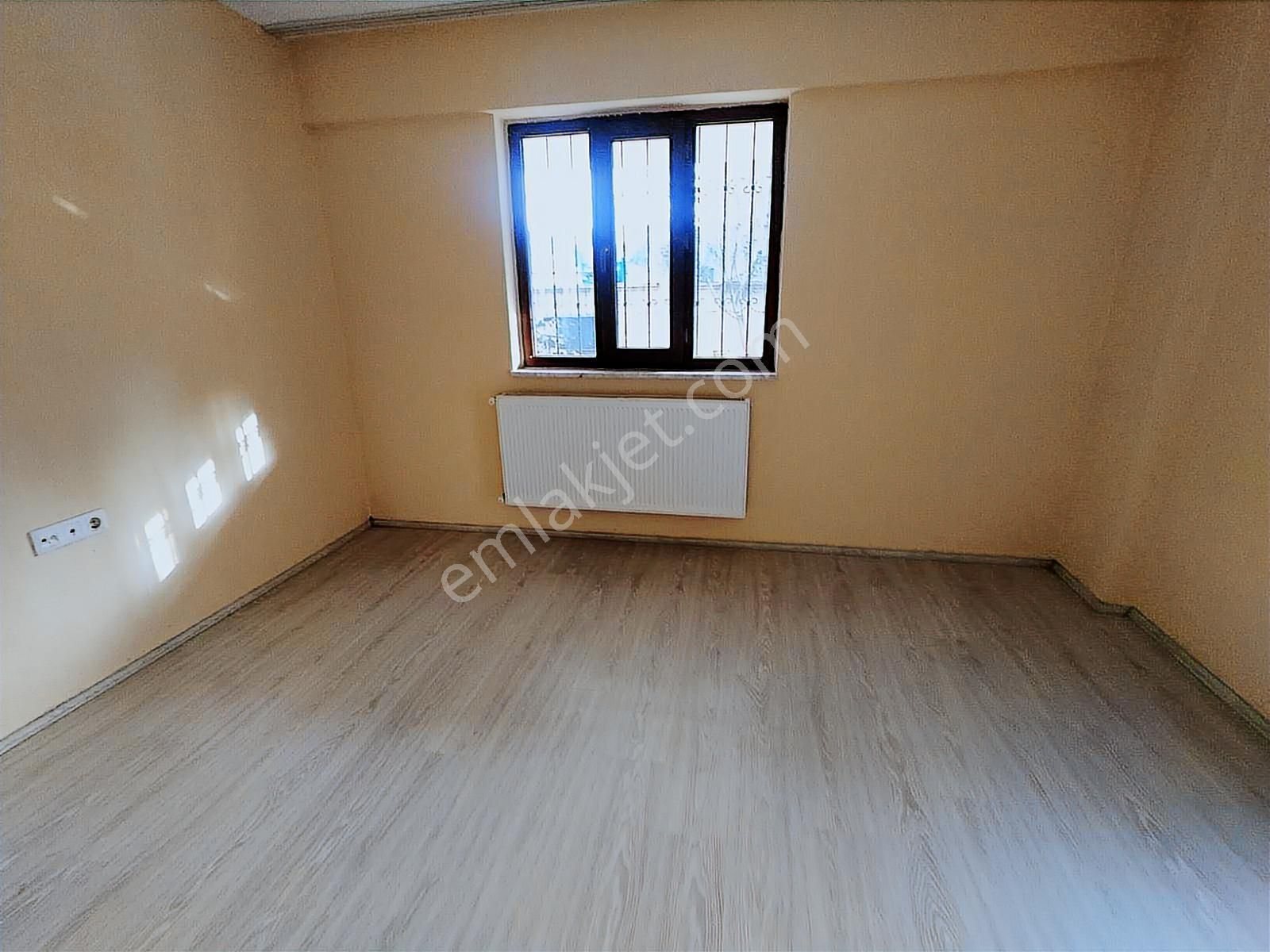 Zümrüt Mahallesinde 100m 2+1 Kiralık Daire - Görsel 17