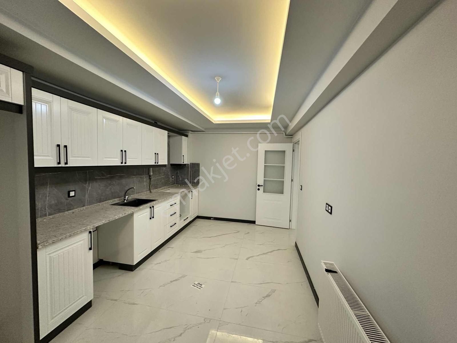 Torbalıda Geniş Kullanışlı Yüksek Kredili Daire - Görsel 22