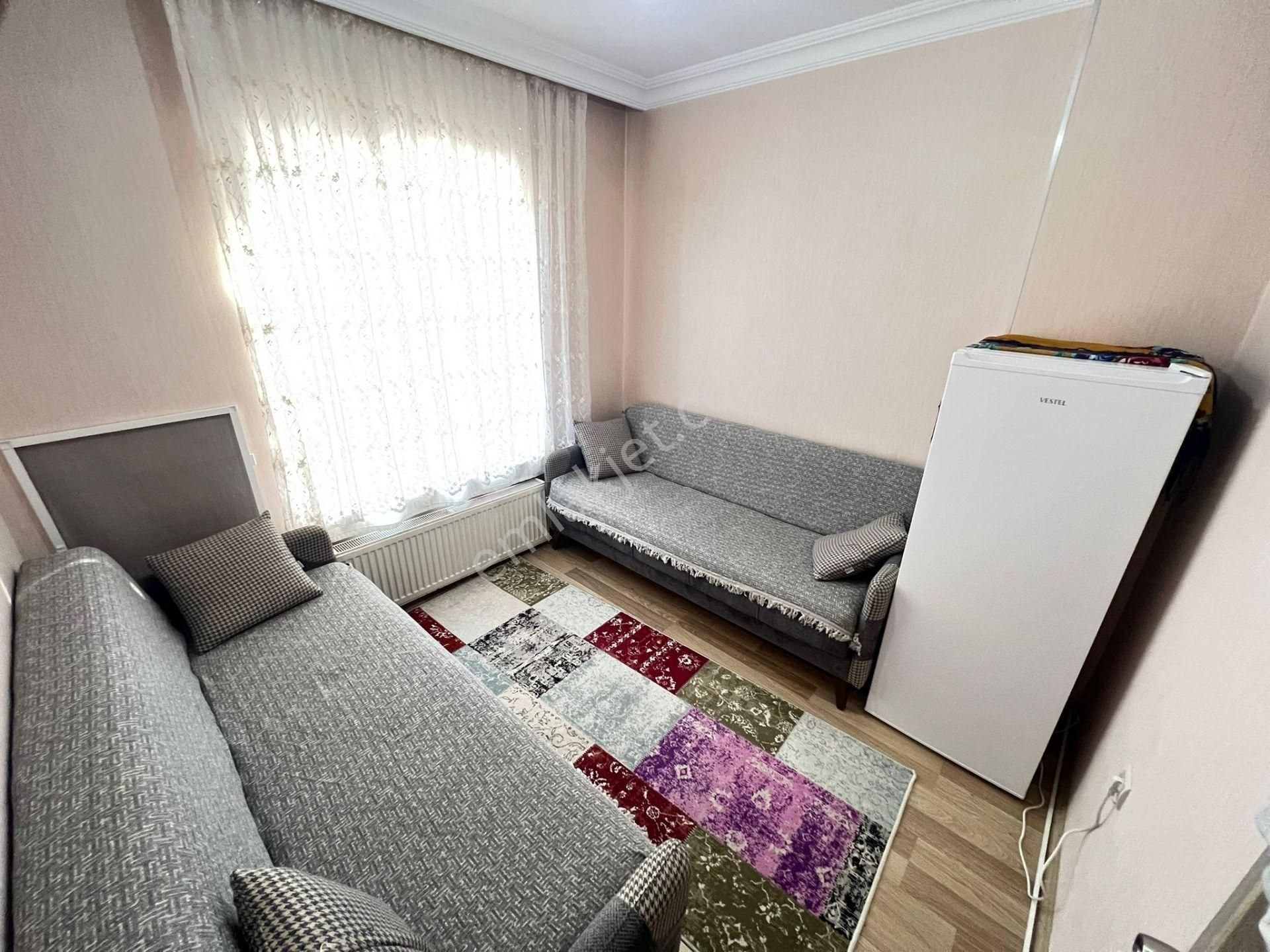 Sakızağacı Caddesi 1.kat 3+1 Ön Cephe Geniş Bağımsız Cam Balknlu - Görsel 14