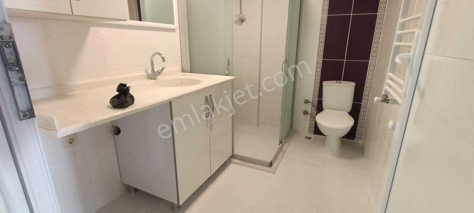 İzmir Bornova İnönüde Değerli Konumda Geniş 3+1 Satılık Daire - Görsel 8