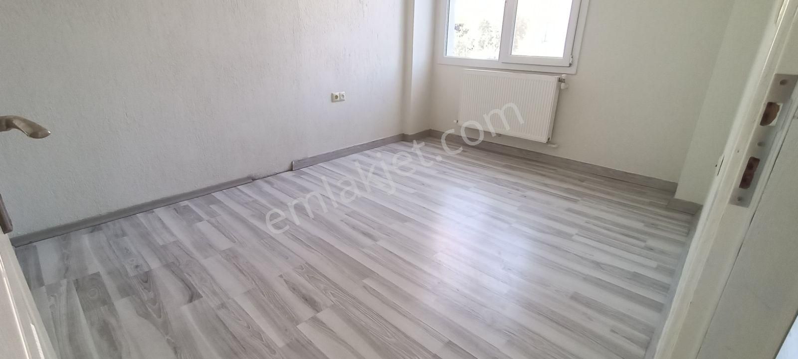 İzmir Bornova İnönüde Değerli Konumda Geniş 3+1 Satılık Daire - Görsel 17