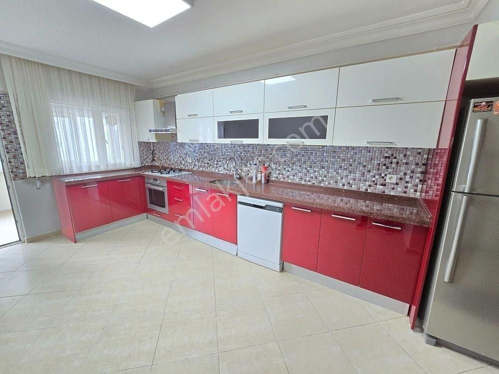 Beylikdüzü Adnan Kahveci 3+1=190m2 Kiralık Daire Güvenlikli Site - Görsel 7