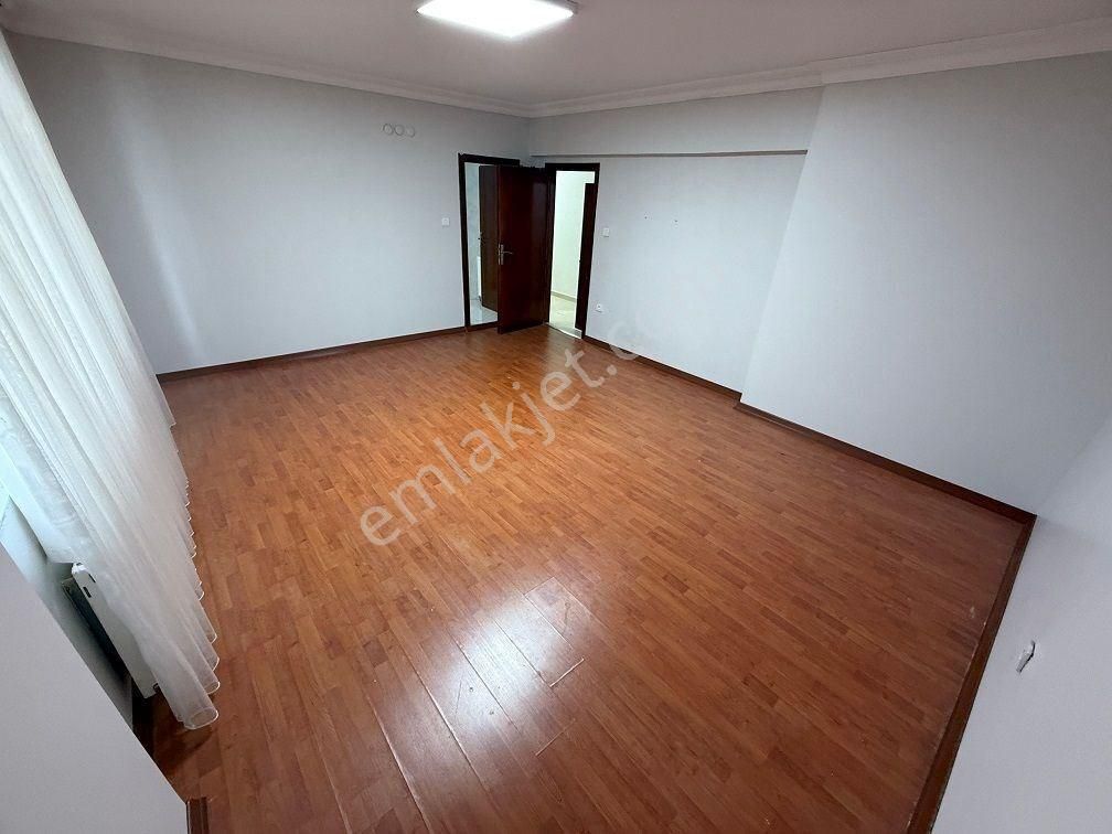 Beylikdüzü Adnan Kahveci 3+1=190m2 Kiralık Daire Güvenlikli Site - Görsel 21