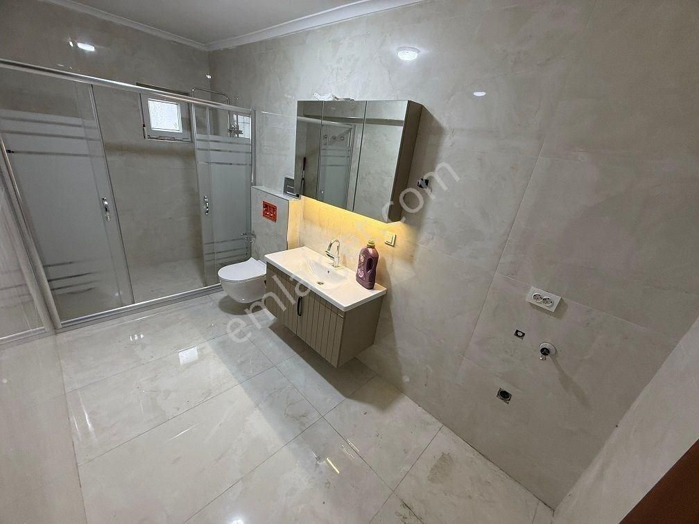 Beylikdüzü Adnan Kahveci 3+1=190m2 Kiralık Daire Güvenlikli Site - Görsel 22