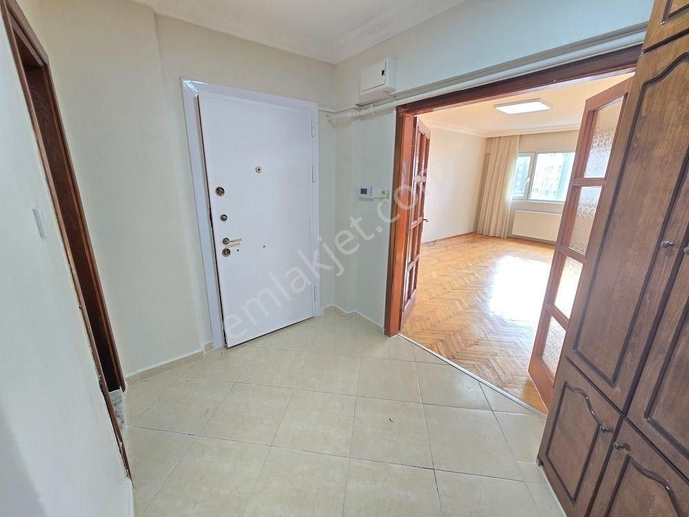 Beylikdüzü Adnan Kahveci 3+1=190m2 Kiralık Daire Güvenlikli Site - Görsel 2