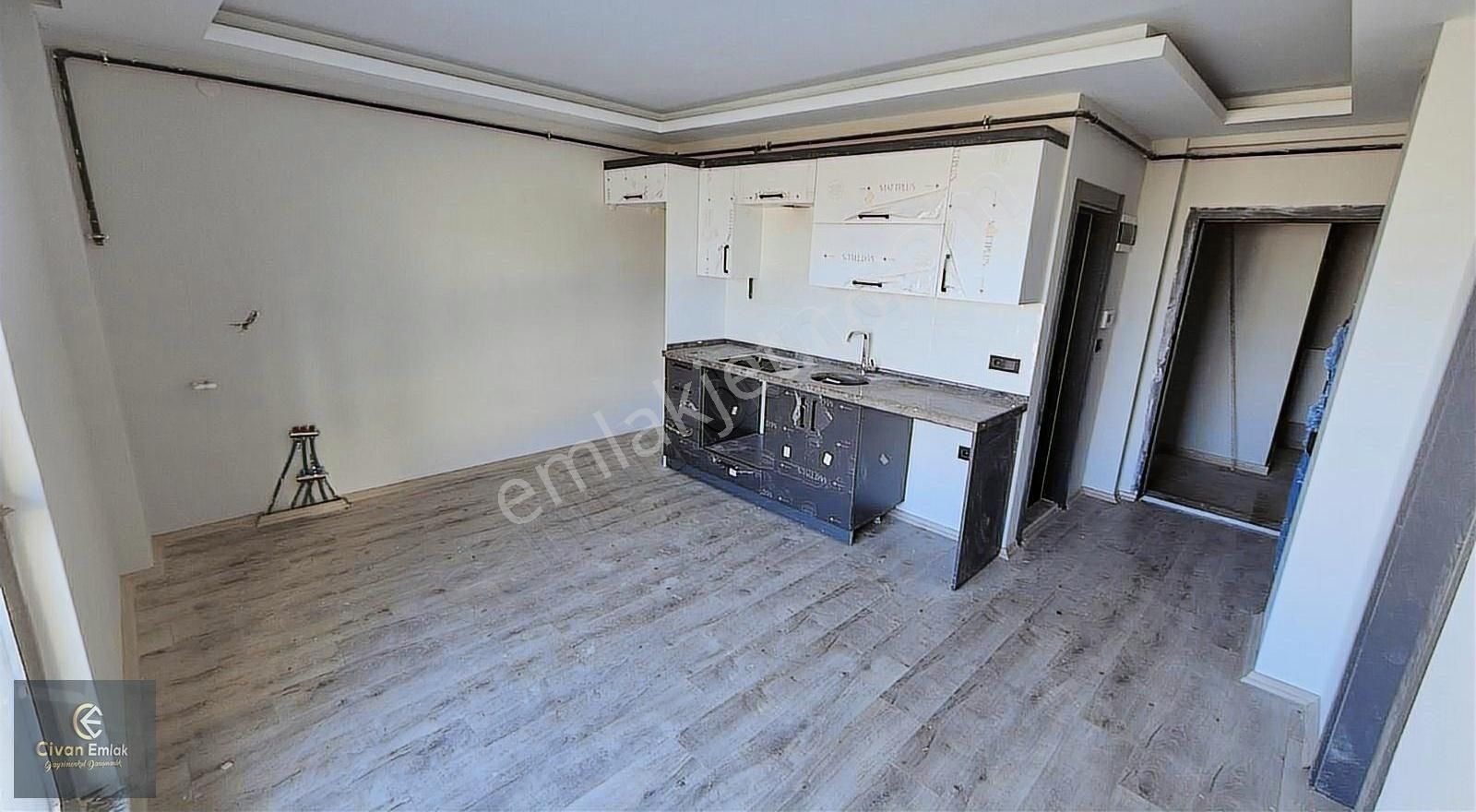 Civandan Toplukonutta Deniz Manzaralı Yerden Isıtma Satılık 1+1 - Görsel 28