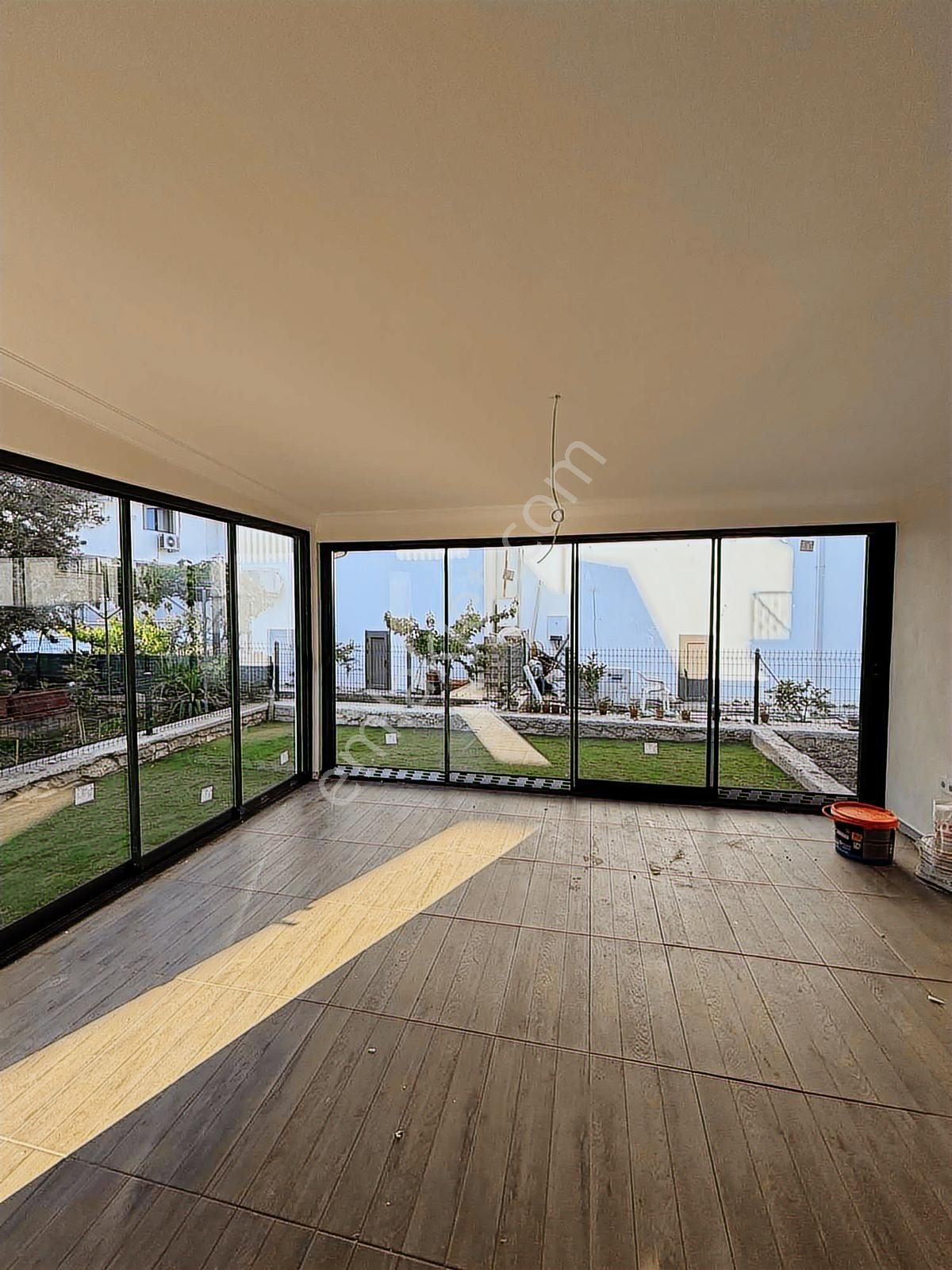 Karaburunda Denize 200 Metre Triplex - Görsel 10