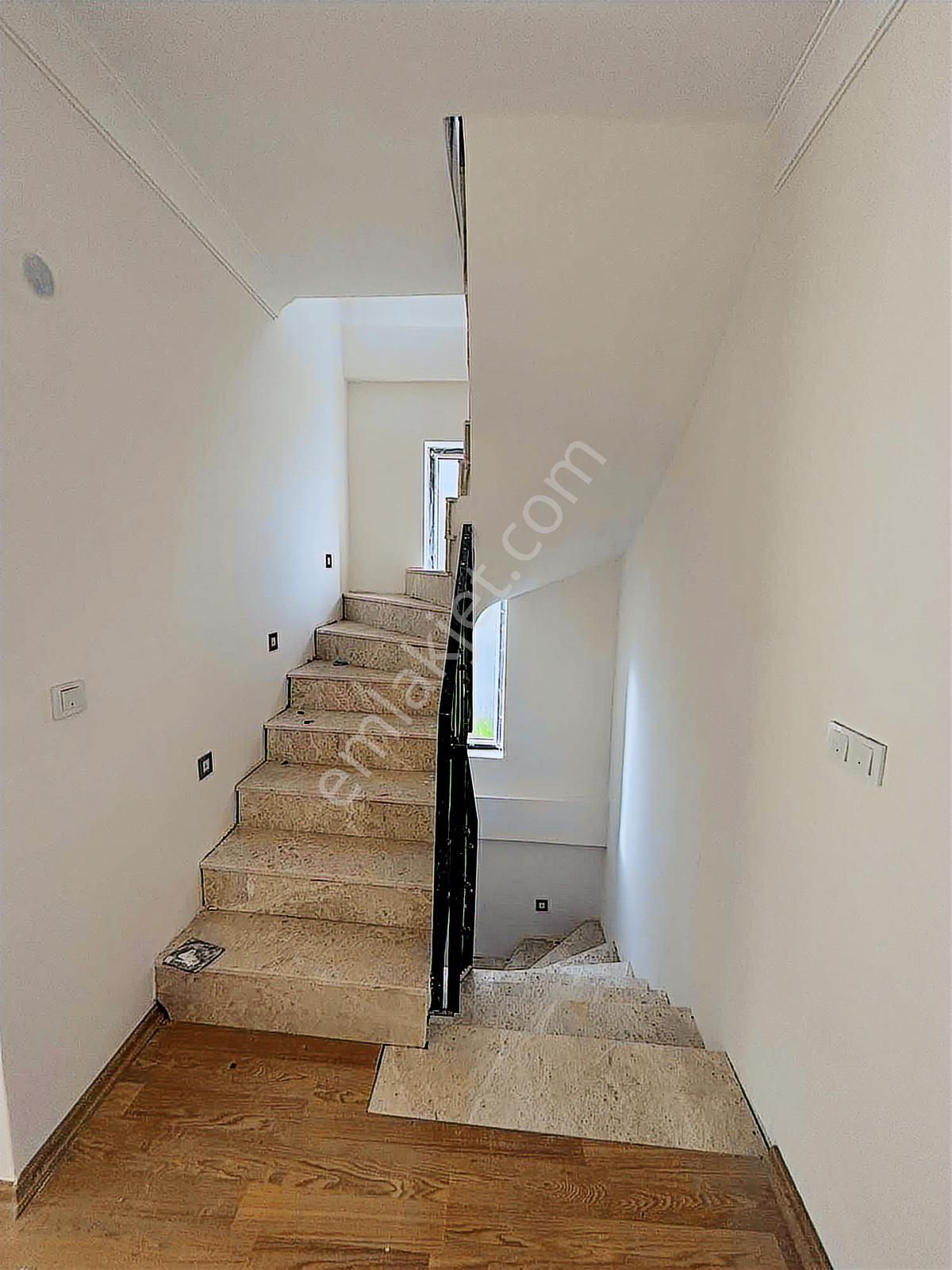 Karaburunda Denize 200 Metre Triplex - Görsel 22