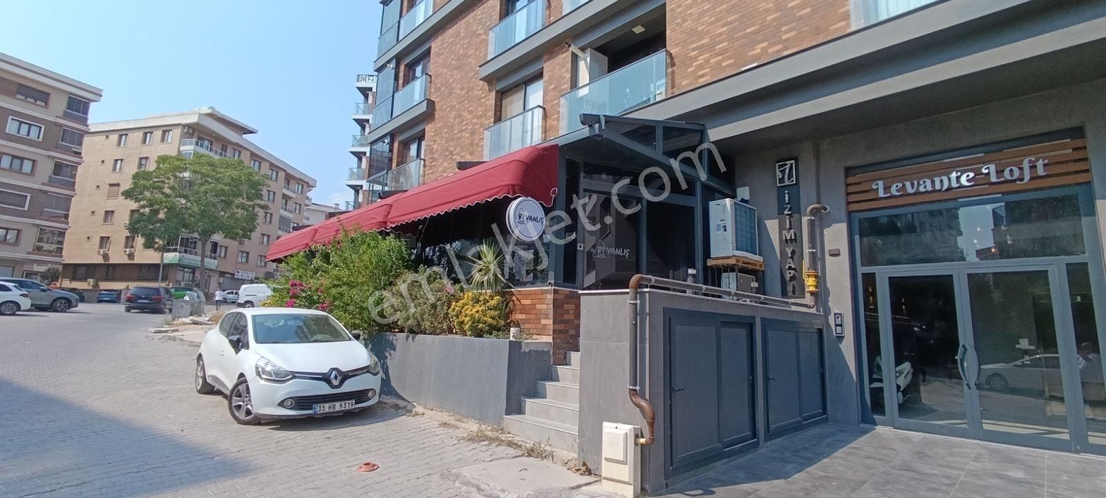 İzmir Bornova Erzene Mah.bulvarda Üç Doğru Cafesi Satılık