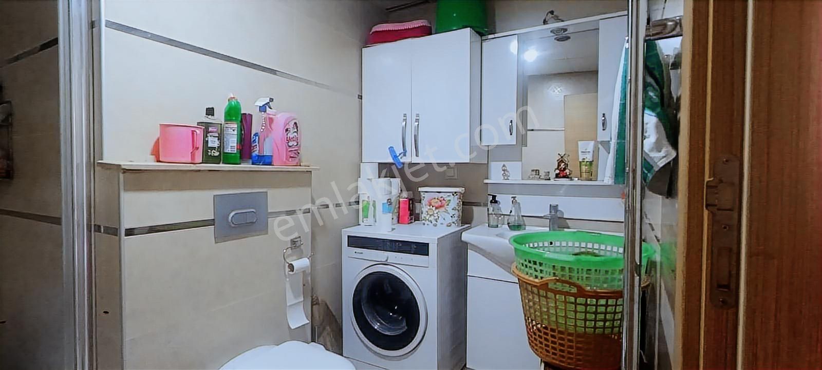 İzmir Bornova Erzenede Merkezde Satılık Lüx 2+1 Daire - Görsel 2