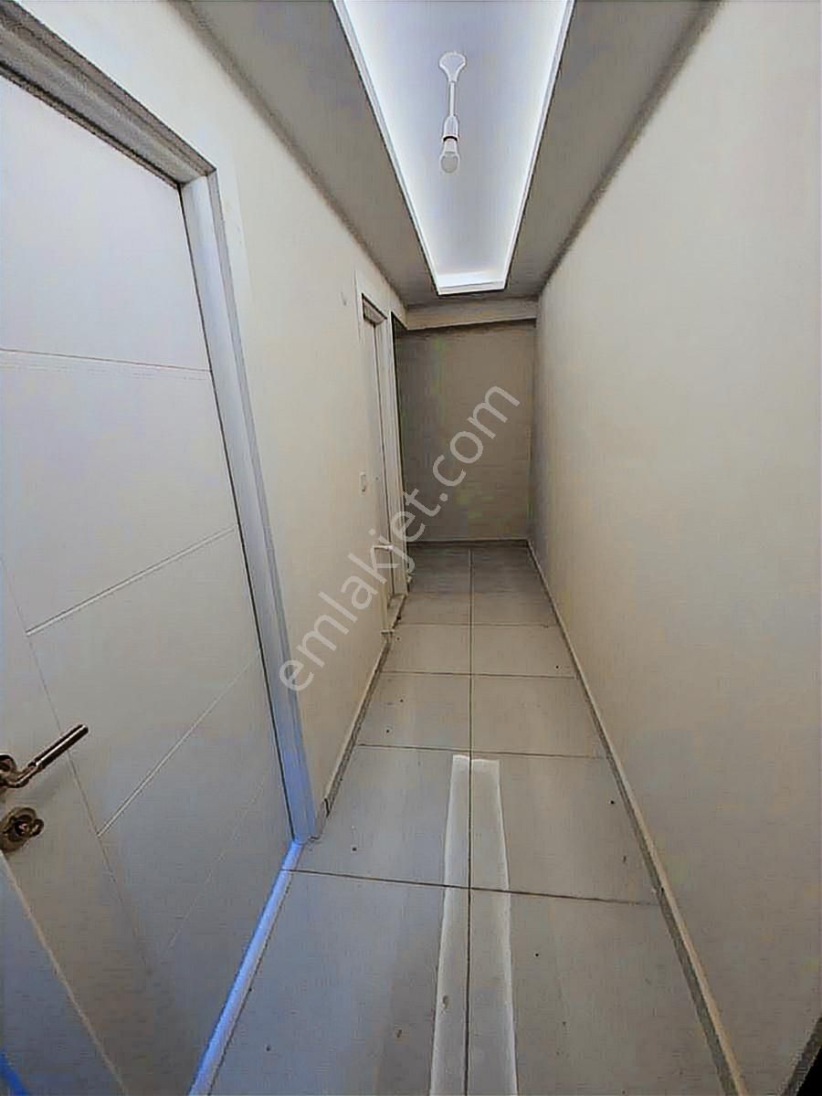 İzmir Bornova Ergene Mah.sakin Konumda Satılık Geniş 2+1 Daire - Görsel 6