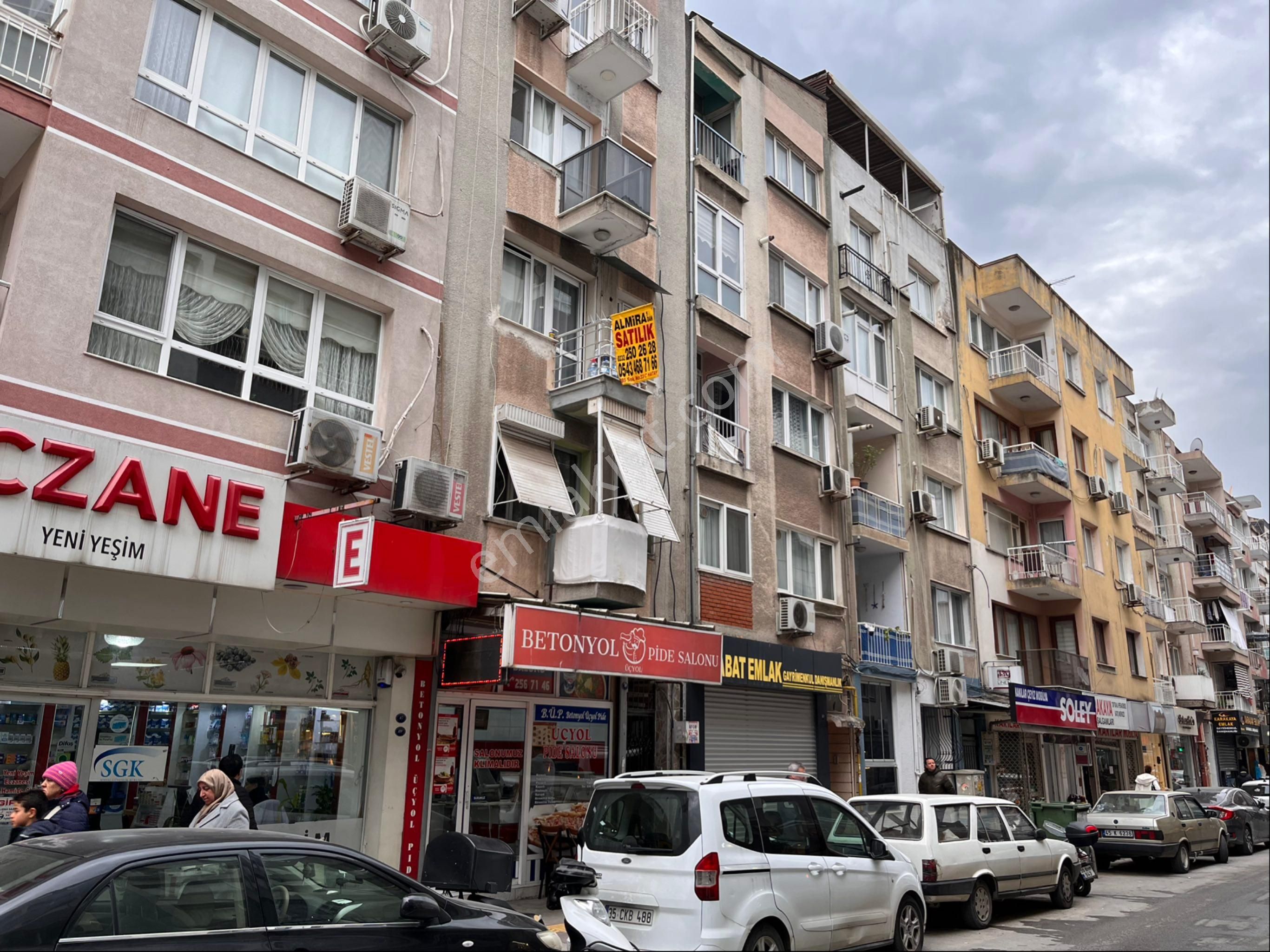 Üçyol Meydan Metro Yakınında 2+1 85m2temiz Bakımlı D.gazlı Arakst Çift Cepheli Daire - Görsel 35