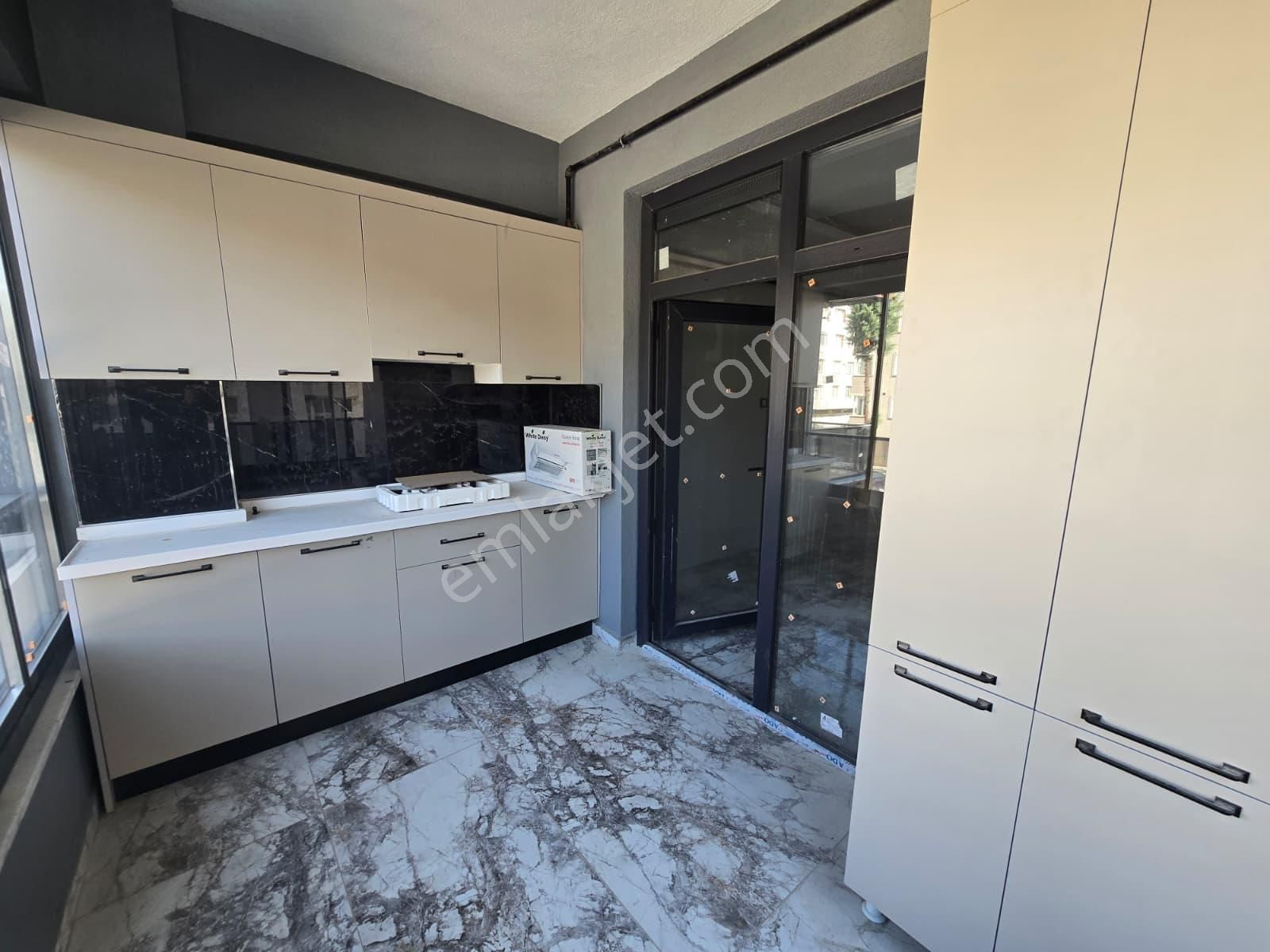 Selçuk Ecza Deposu Yakını Satılık Sıfır 3+1 Daire - Görsel 5