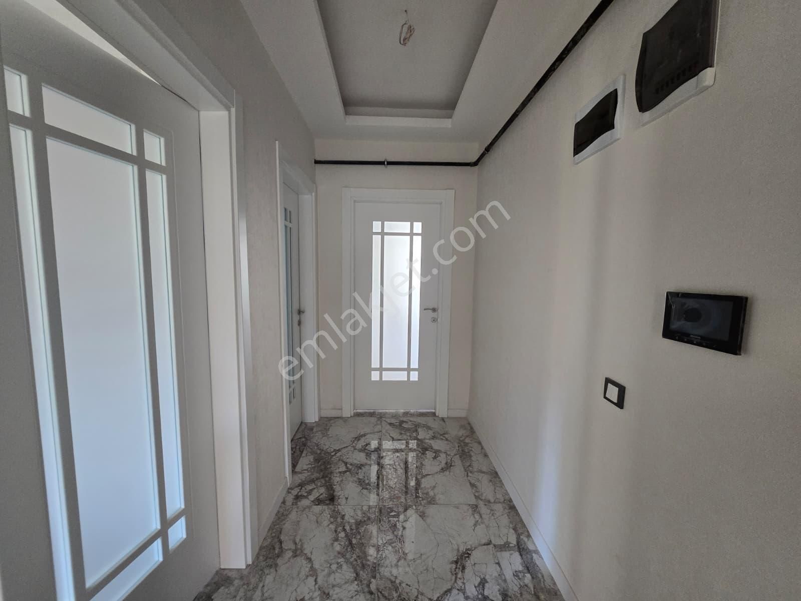 Selçuk Ecza Deposu Yakını Satılık Sıfır 3+1 Daire - Görsel 24