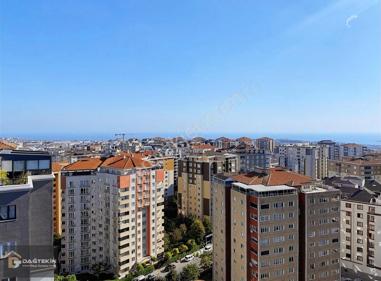 Beylikdüzü Adnan Kahveci Mahallesi Deniz Manzaralı 6+1 Dubleks !