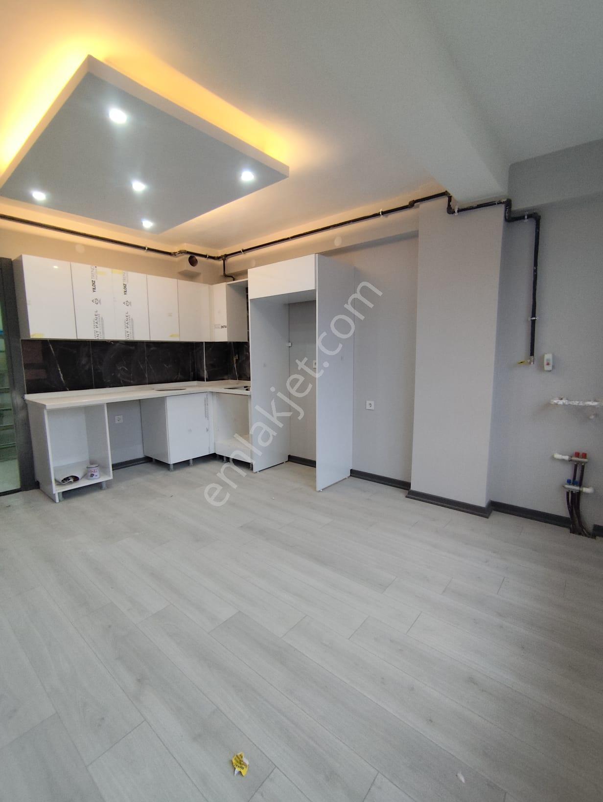 Özgür Gayrimenkul'den Büyükdere Mh.'de Satılık 1+1 Daire - Görsel 2