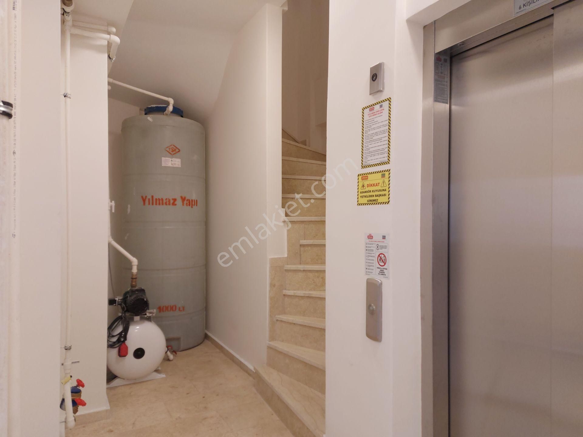 Cihangir’de Sıfır Binada Konut Ve Ofis Kullanımına Uygun 1+1 Daire - Görsel 14