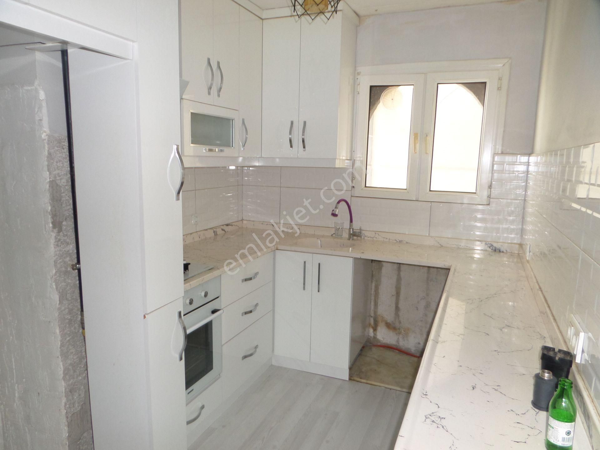 100.yıl Full Yapılı,kaçmaz 4.kat,doğalgazlı Satılık Daire