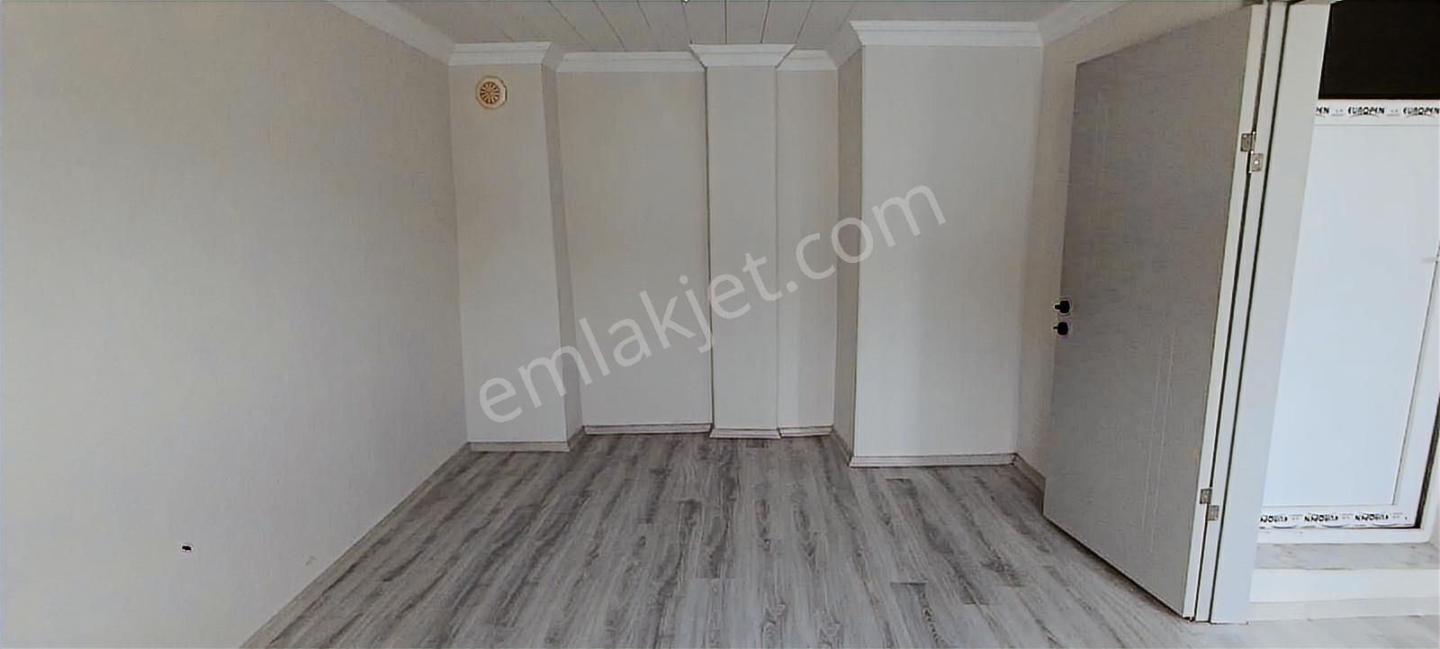 İzmir Bornova Kızılay Mah. 2+1 Son Kat Sıfır Kiralık Daire - Görsel 27