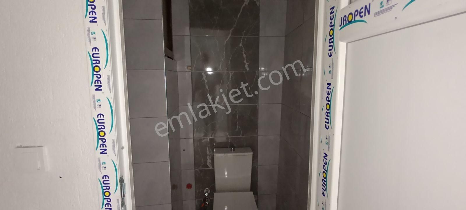 İzmir Bornova Kızılay Mah. 2+1 Son Kat Sıfır Kiralık Daire - Görsel 19
