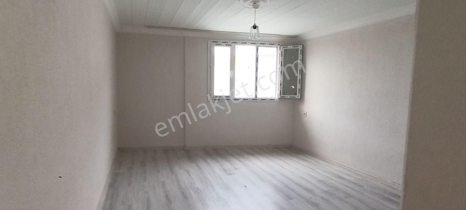 İzmir Bornova Kızılay Mah. 2+1 Son Kat Sıfır Kiralık Daire - Görsel 21