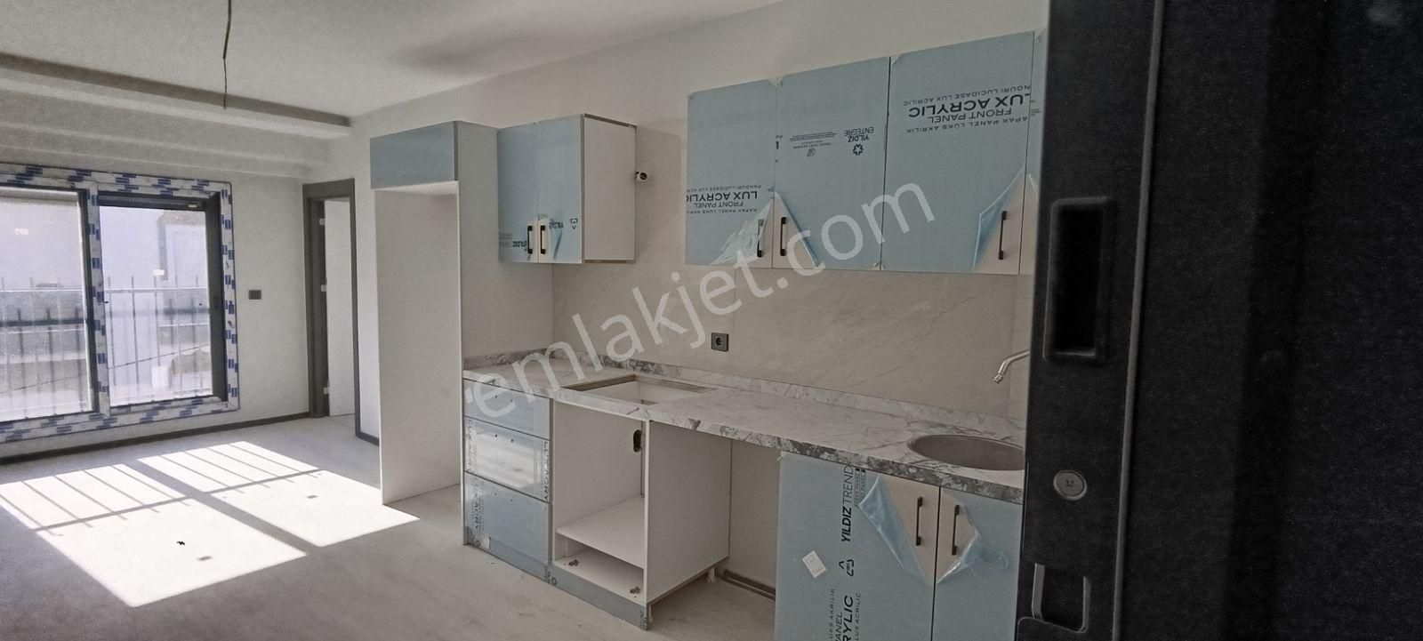 İzmir Bornova Mevlanada Kampüs Arkası Sıfır Satılık 2+1 Daireler - Görsel 13