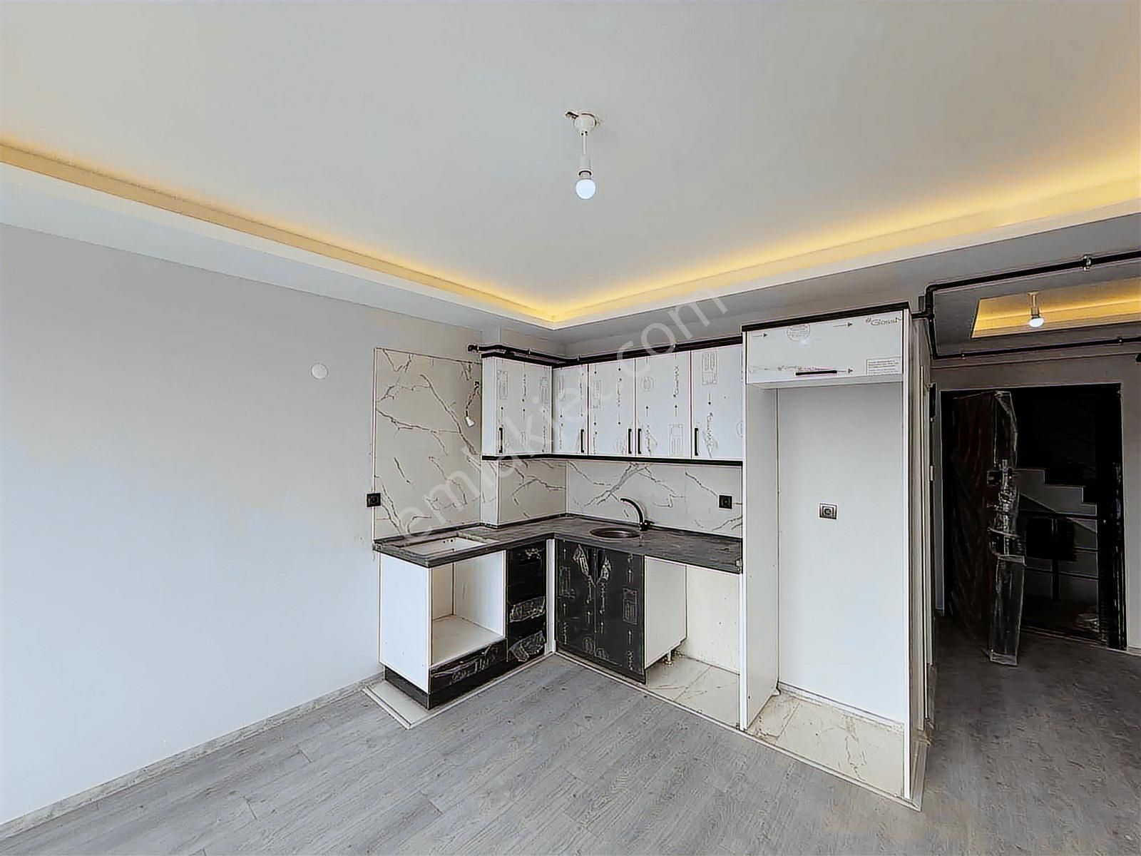 Toplu Konut Bulvarına Cephe İskanlı Fırsat 1+1 - Görsel 5