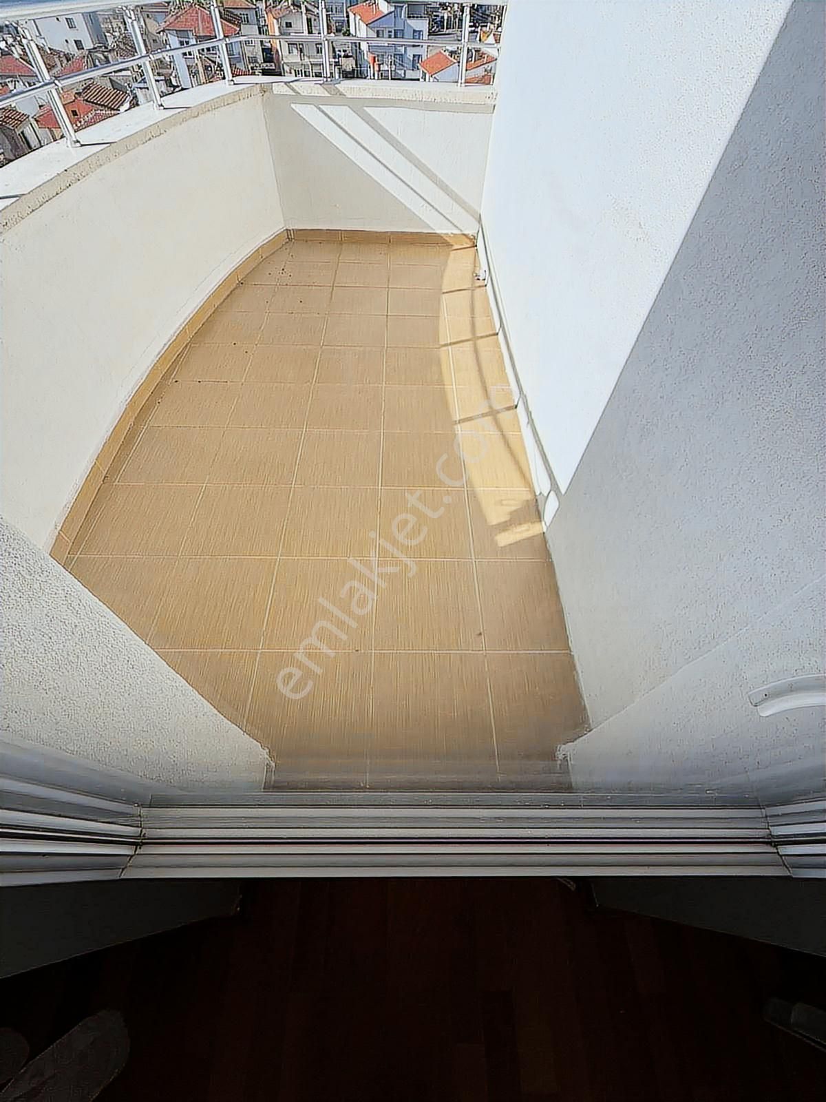 Güneş Emlaktan Merkezi Konumda Masrafsız Satılık Daire - Görsel 12