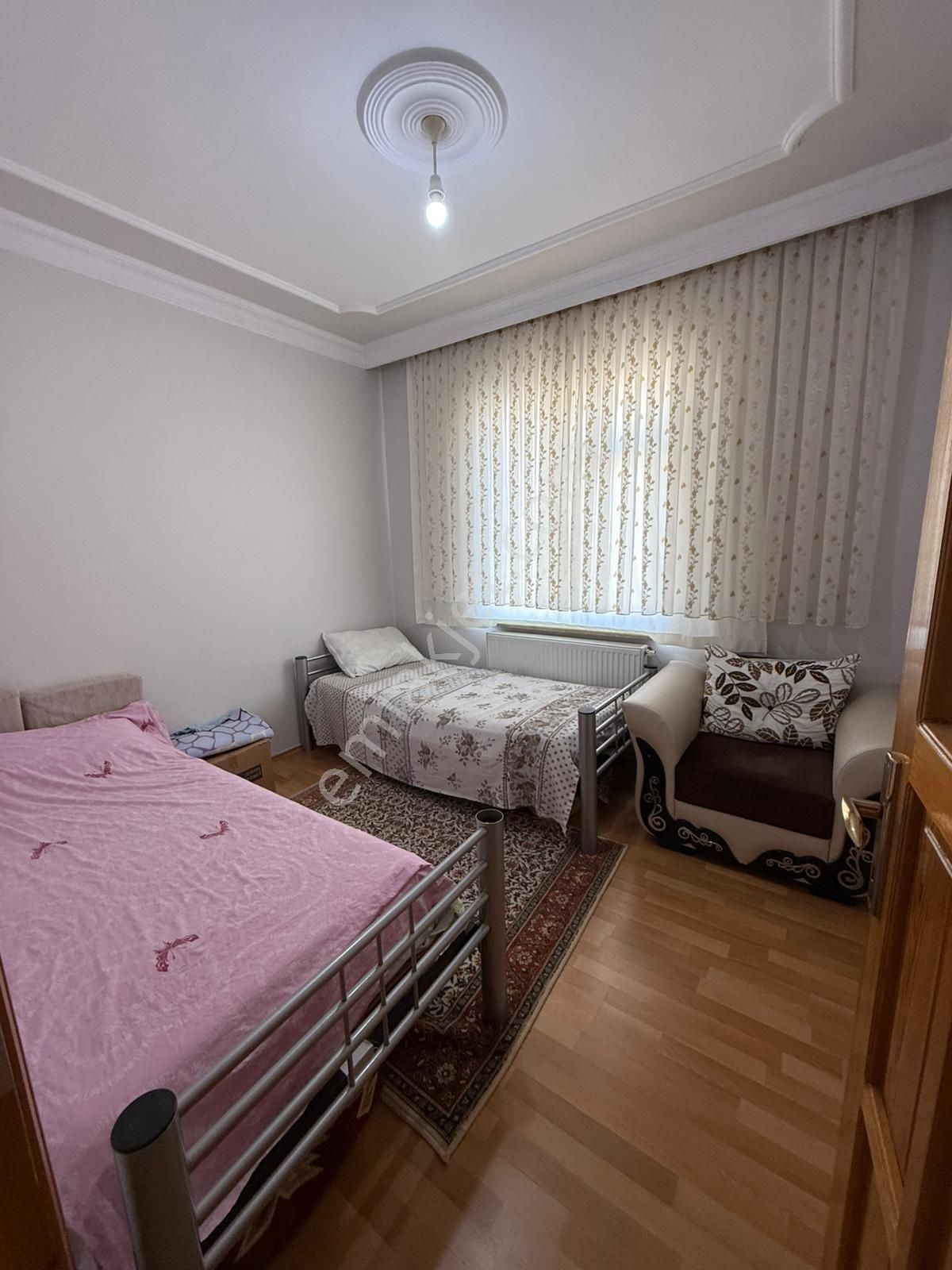 Güneş Emlaktan Merkezi Konumda Masrafsız Satılık Daire - Görsel 4