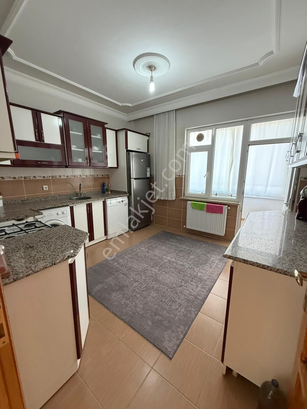 Güneş Emlaktan Merkezi Konumda Masrafsız Satılık Daire - Görsel 7