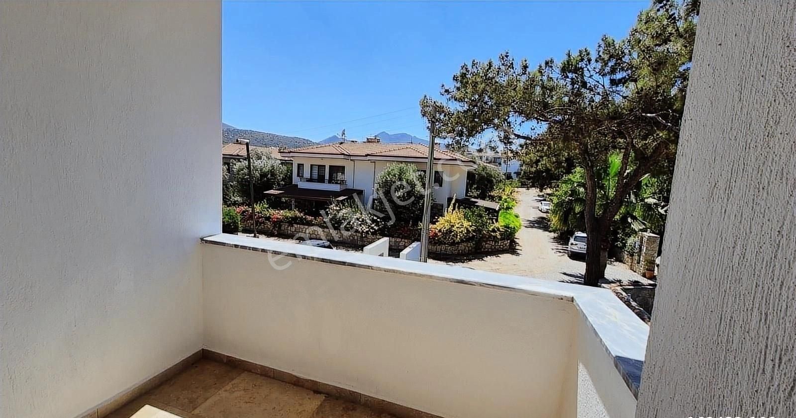 Startkey Pelit Merkez'e Çok Yakın Geniş Balkonlu 1+1 Daire - Görsel 8