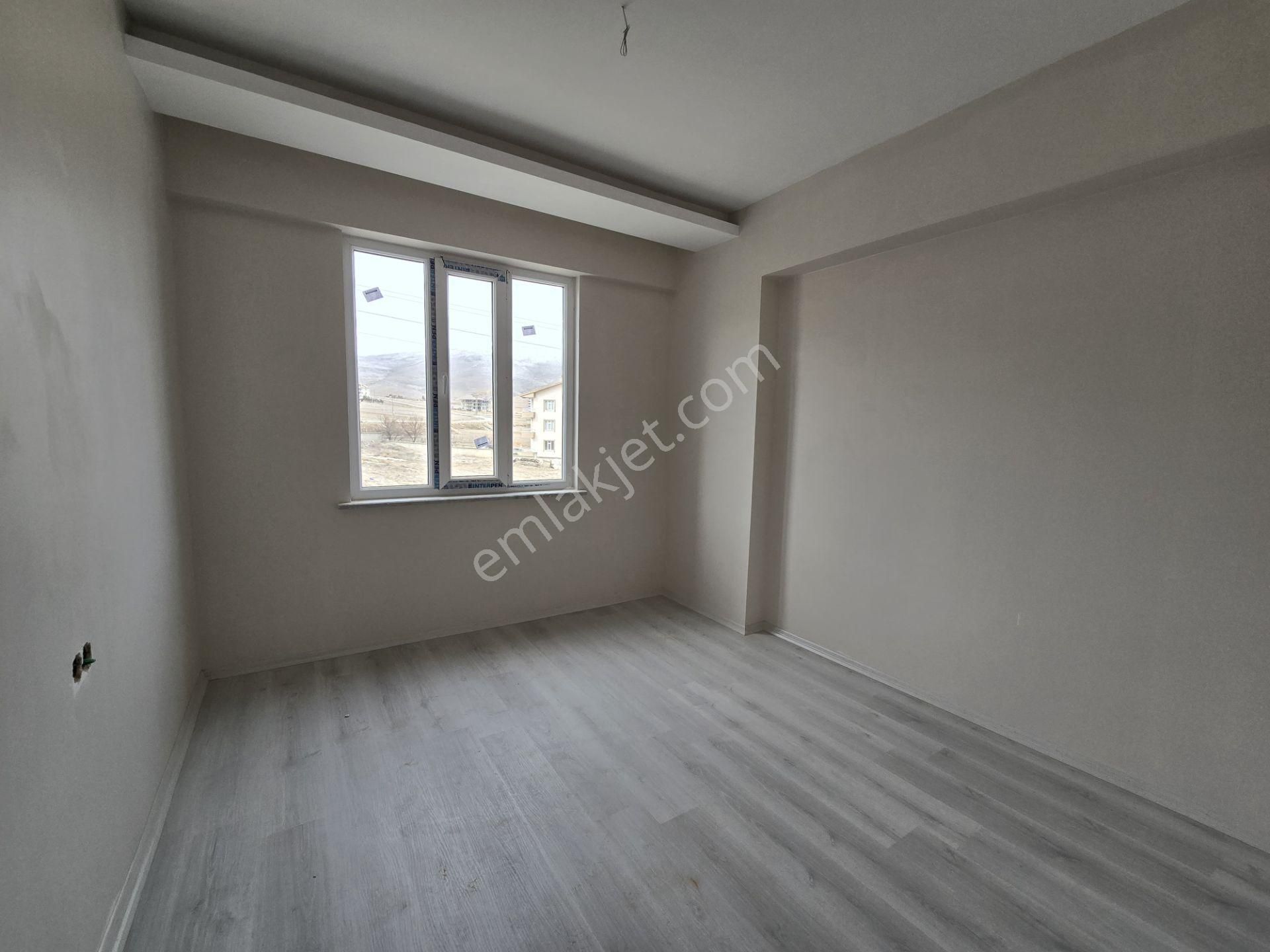 500 Evler Mahallesi Satılık Sıfır Son Kat 3+1 Daire - Görsel 15