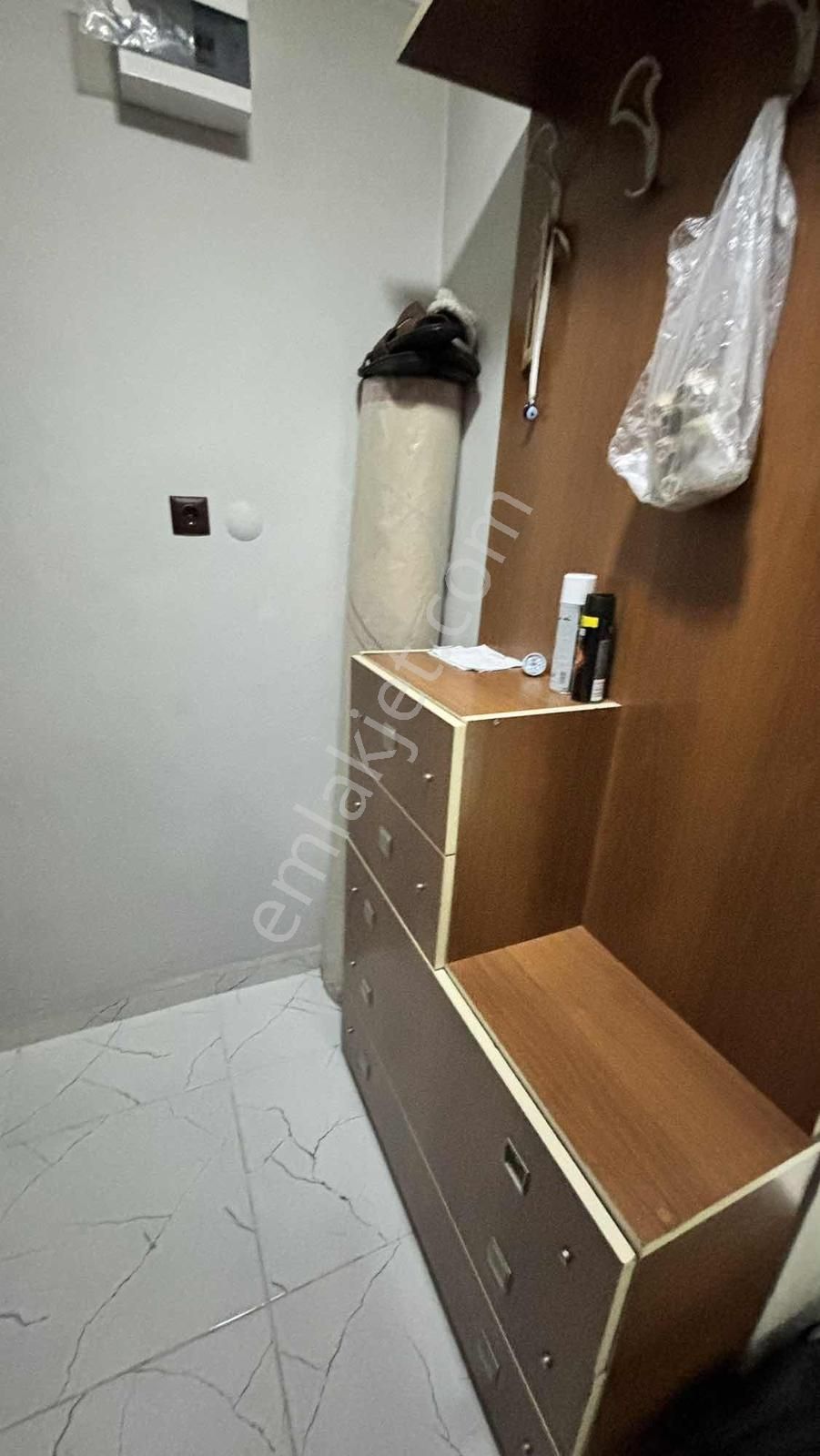Bornova Merkezde 2+1 Eşyalı Kiralık - Görsel 23