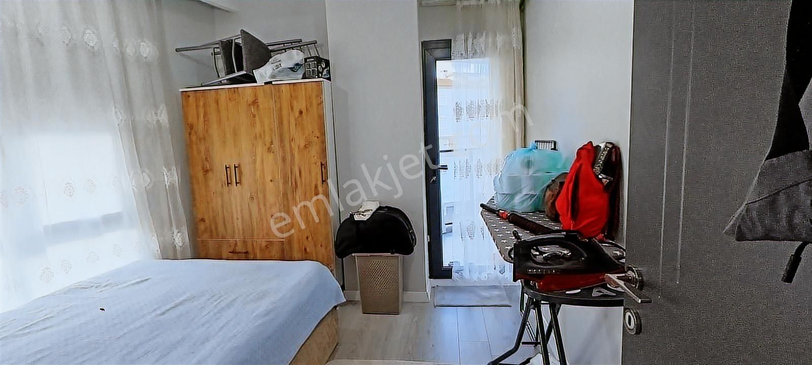 İzmir Bornova Erzenede Lüx Kiralık Eşyalı 1+1 Daire - Görsel 24