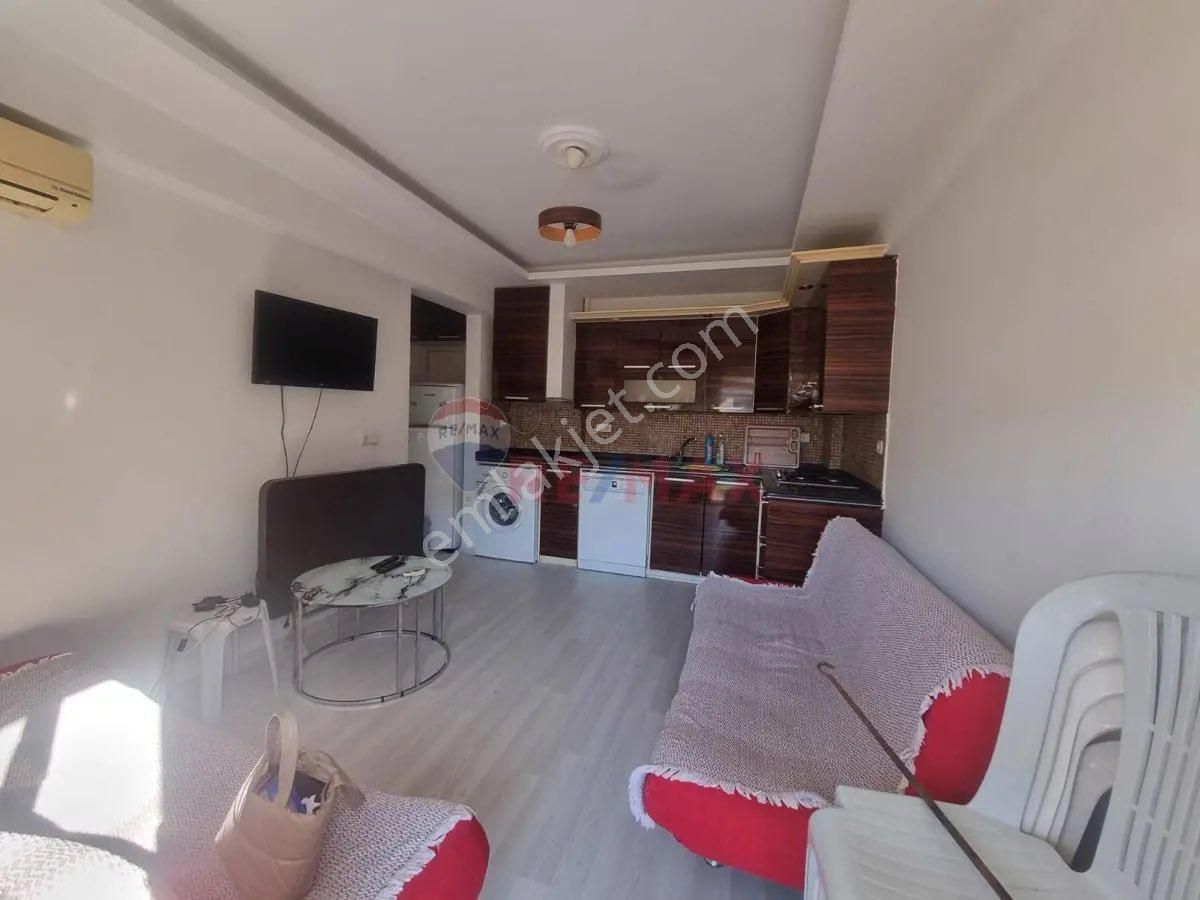 Kadınlar Denizi'nde, Site İçerisinde, Eşyalı, Kiralık 1+1 - Görsel 6