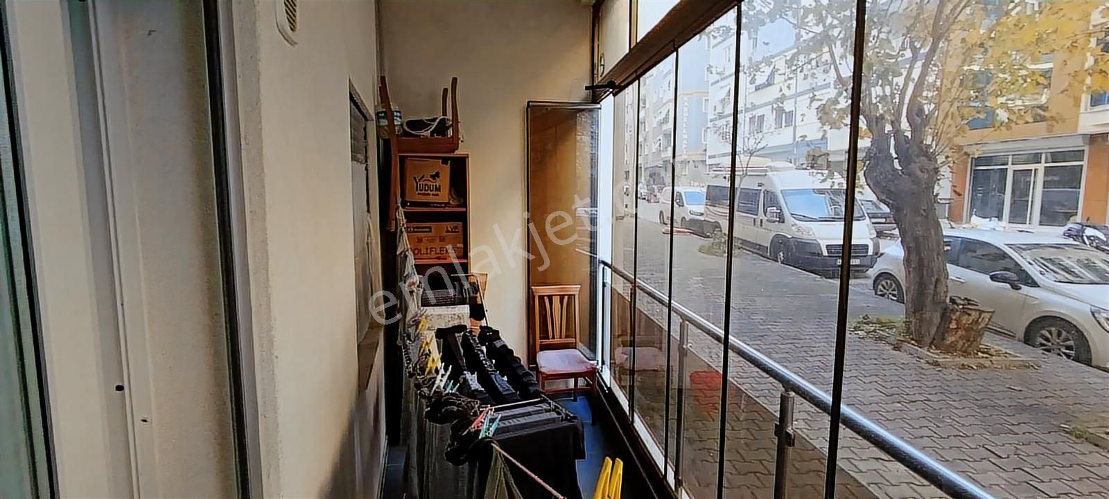 İzmir Bornova Erzenede Zeminde Geniş Kiralık 1+1 Eşyalı Daire - Görsel 10
