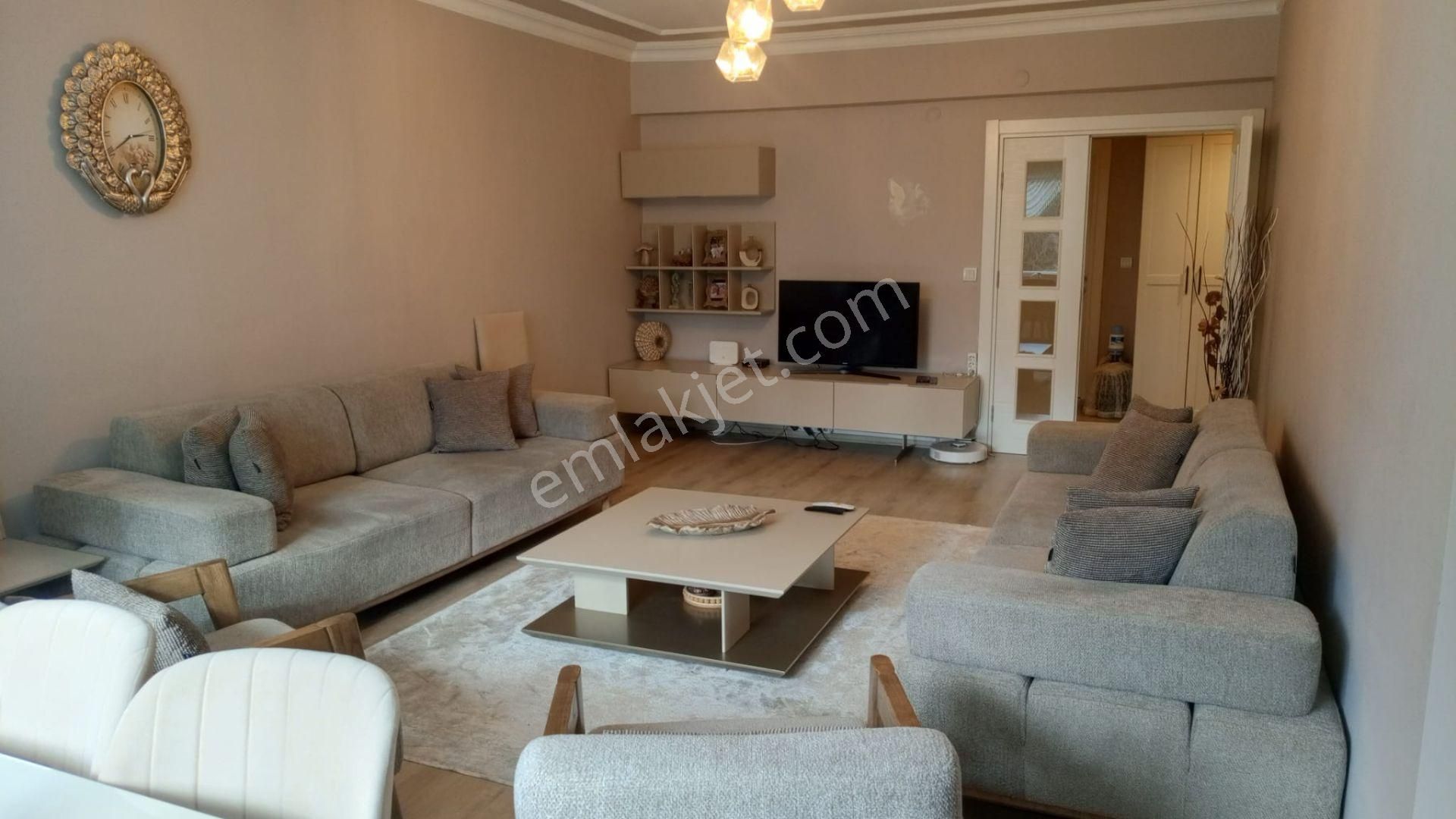 Beylikdüzü Metrobüse 8 Dk Yürüme Mesafesinde Full Tadilatlı Satılık 3+1 Daire - Görsel 10