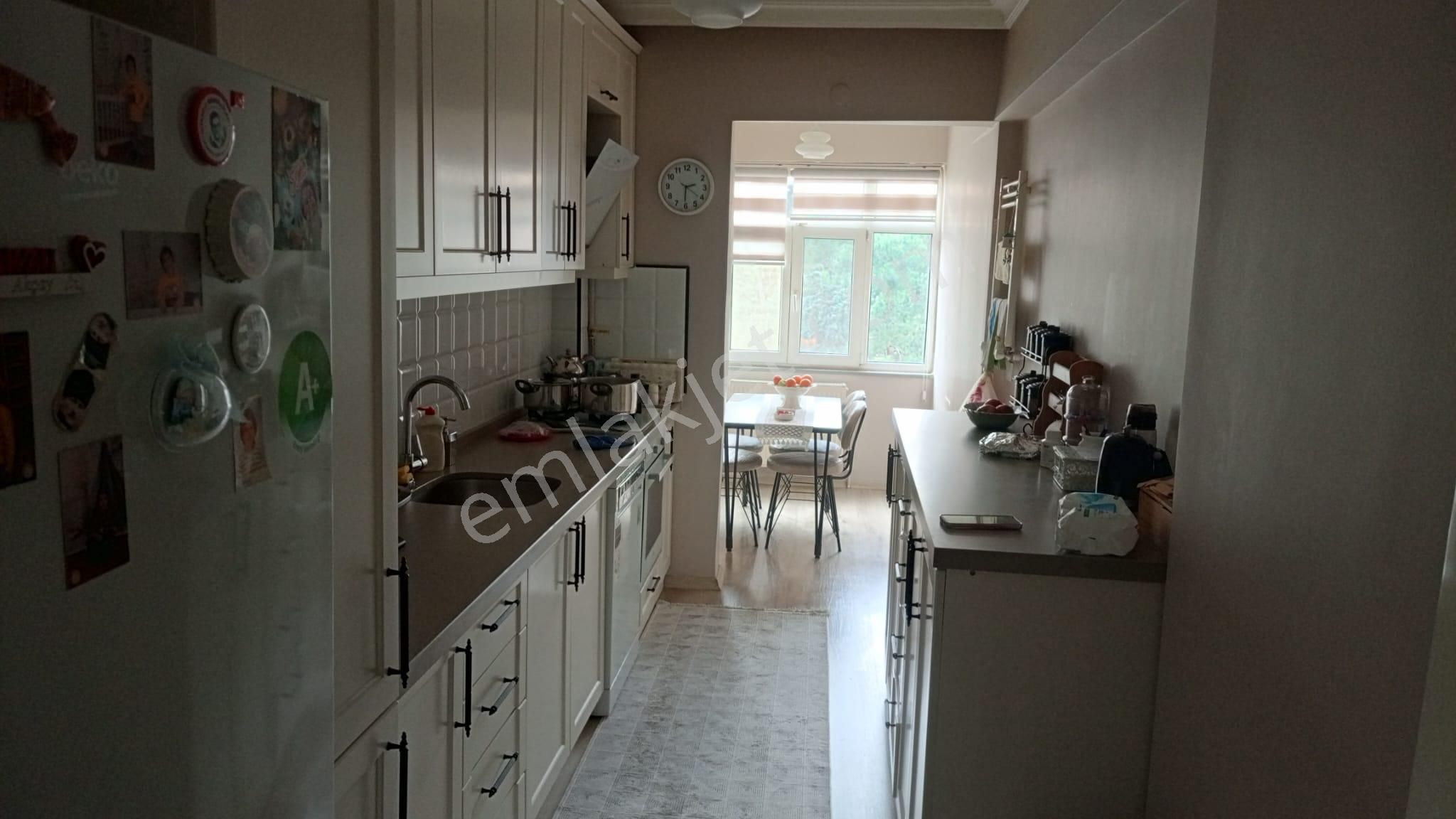 Beylikdüzü Metrobüse 8 Dk Yürüme Mesafesinde Full Tadilatlı Satılık 3+1 Daire - Görsel 23