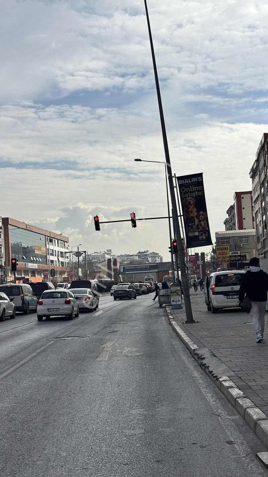 Karşıyaka Anadolu Cadde Üzeri Satılık Geniş 2+1 - Görsel 10