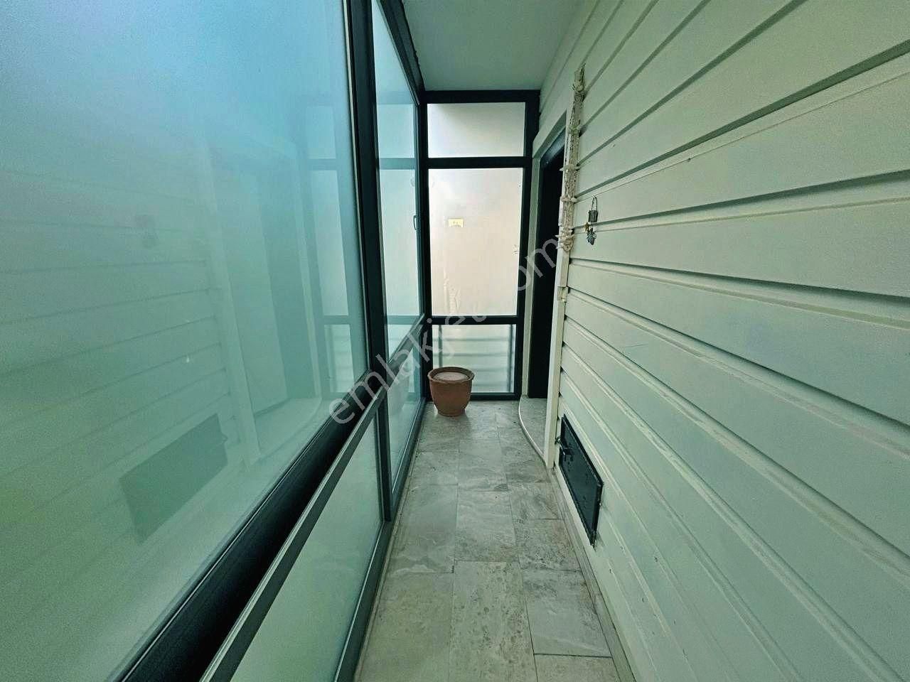 Uytundan Burhaniye İskele'de Denize 100 Metre 3+1 Dubleks Daire - Görsel 24