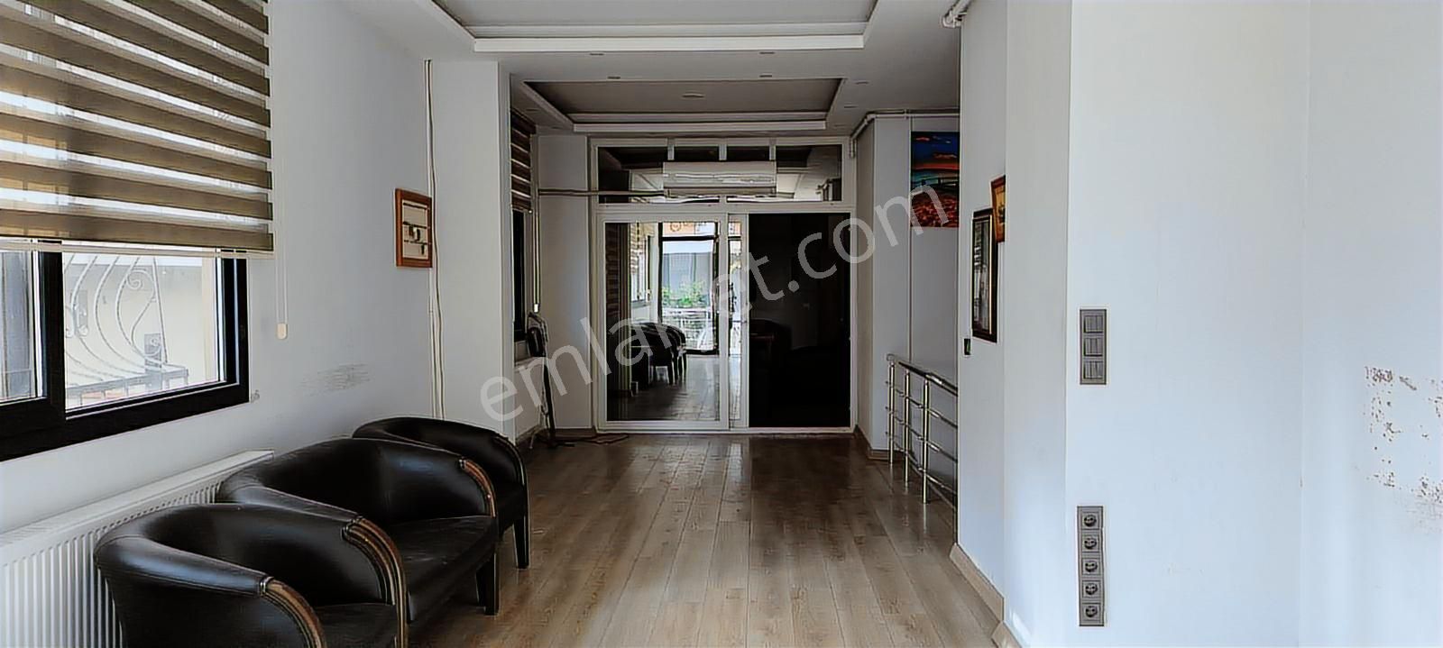 Merkezi Lokasyonda Geniş Alt Batarkatlı Kiralık Dükkan - Görsel 13