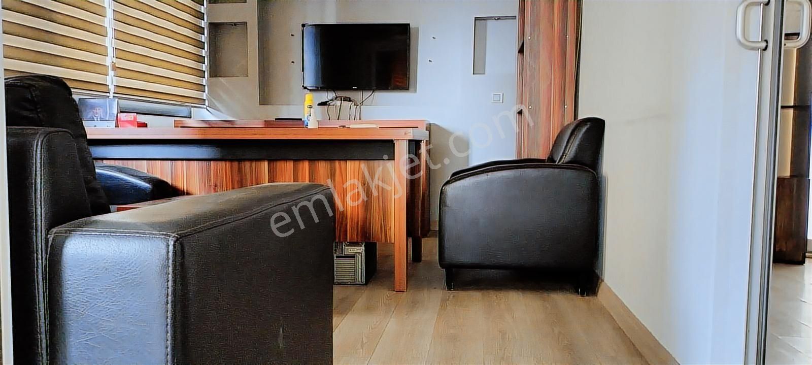 Merkezi Lokasyonda Geniş Alt Batarkatlı Kiralık Dükkan - Görsel 19