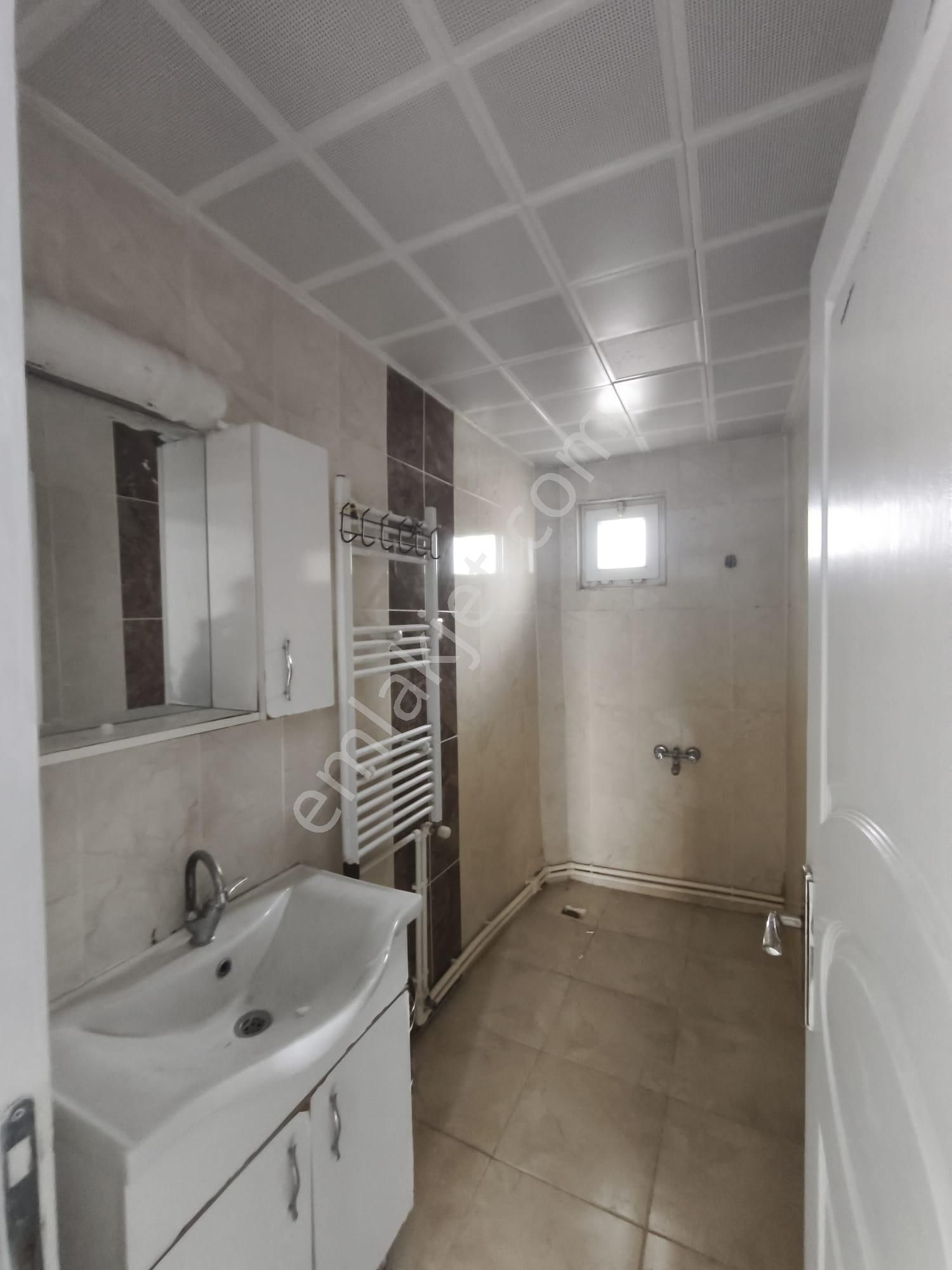 Sincan Fatih Mahallesinde 2+1 Satılık Daire - Görsel 2