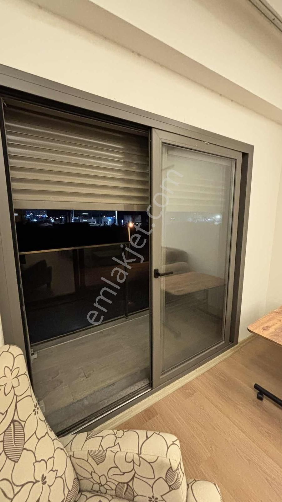 Ege Üniversitesi Forum Kolejler Civarında Eşyalı Kiralık 1+1 - Görsel 5